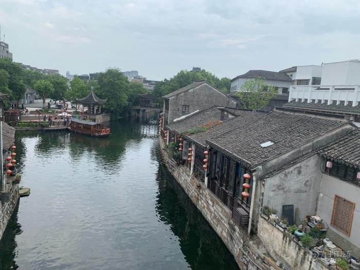 半生半熟的人是什么意思?-专业问答交流平台